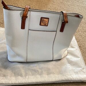 Dooney & Bourke White and Brown Tote